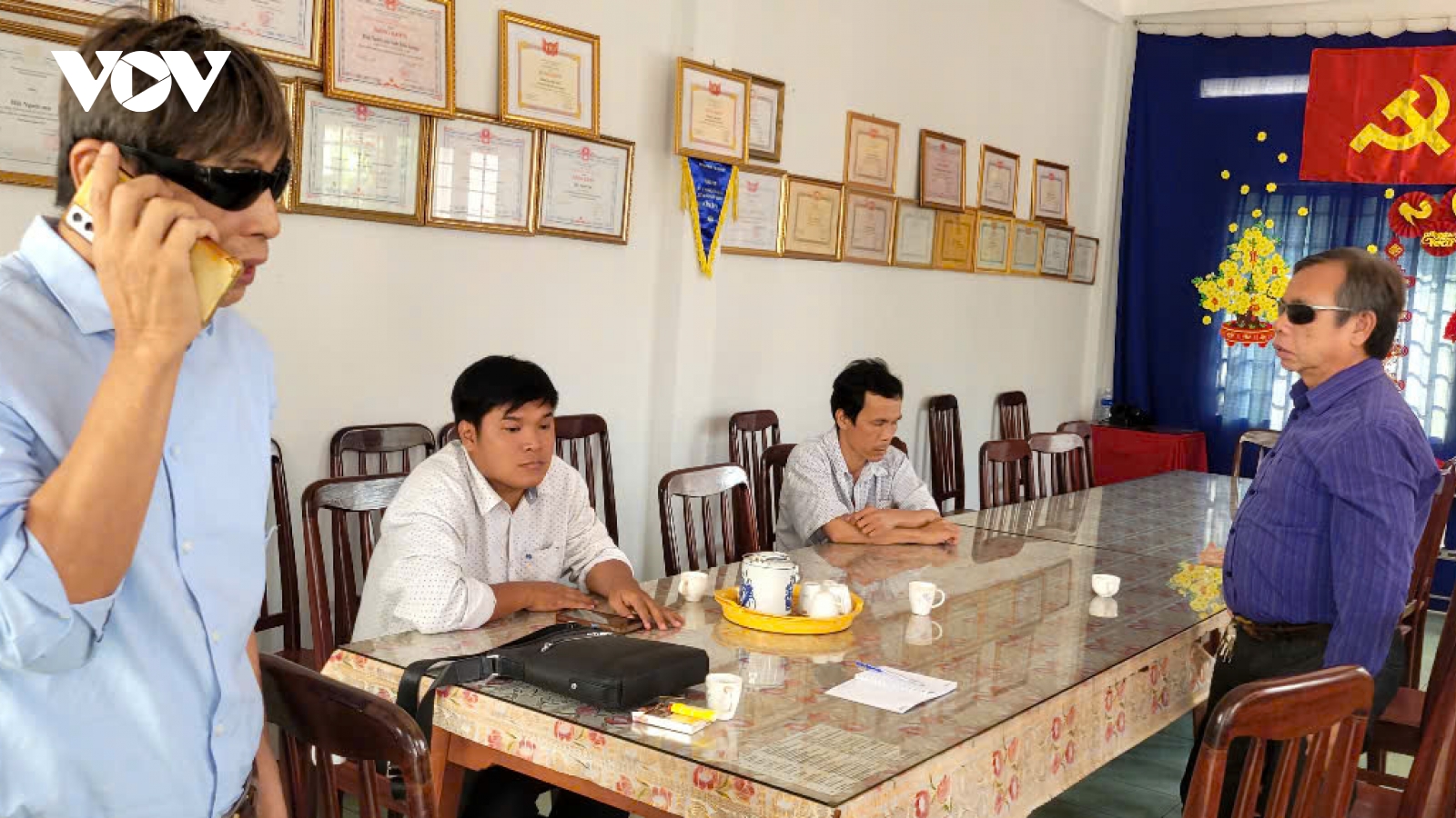 Người khiếm thị ở tỉnh Đồng Tháp sẵn sàng thực hiện quyền công dân